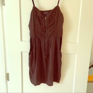 Cute and casual mini dress with pockets